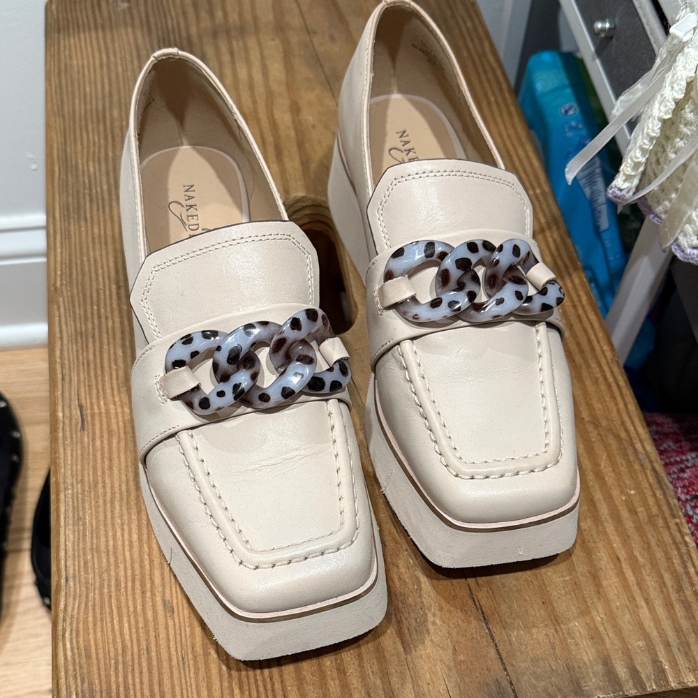 Naked Feet Cream Loafers with Tortoiseshell Chain